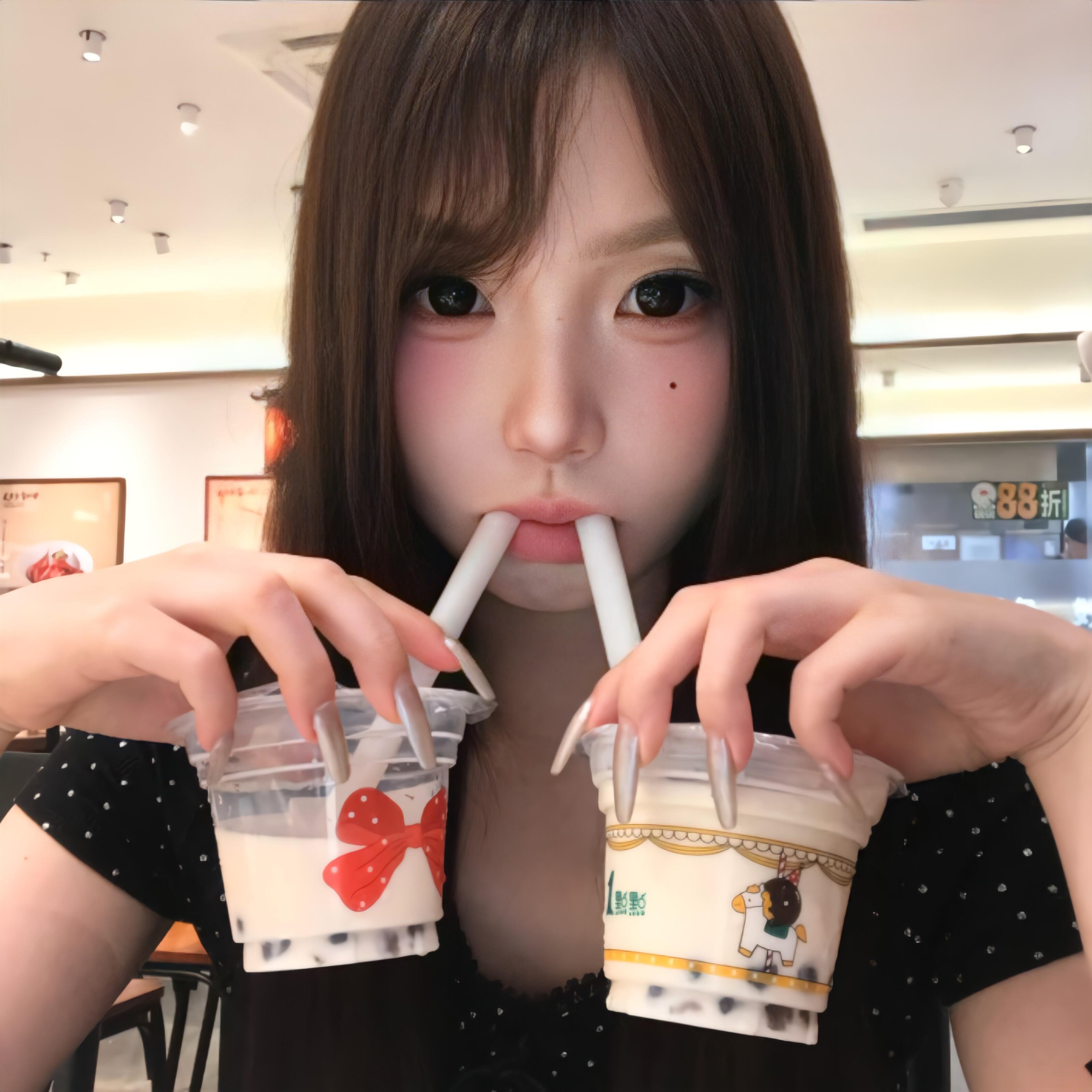 -𝐒𝐇𝐀𝐑𝐄｜𝔀𝓮𝓬𝓱𝓪𝓽 头像背景图搭配 ⸝⸝🐈꙳🎨