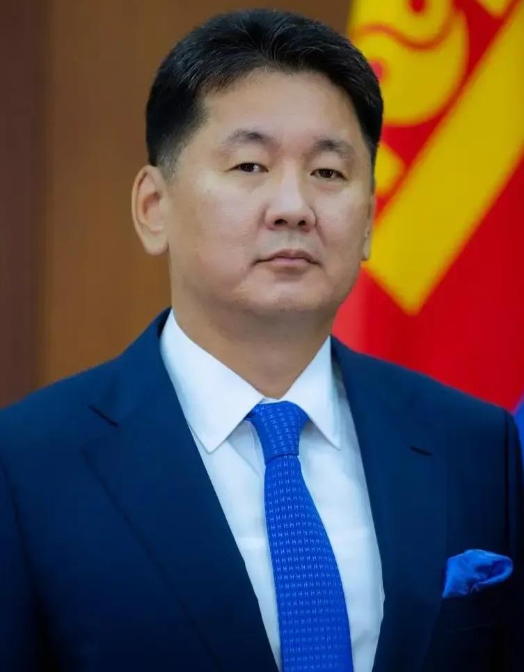 近日在在蒙古苏赫巴托尔省的中资石油营地遭暴力闯入，中方员工被公然侮辱。事件一经曝