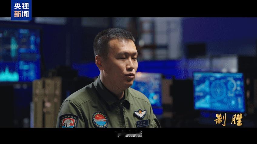 央视最新曝光。

深夜外机多批次、成体系向我国逼近！

中国的天空，哪有什么天生