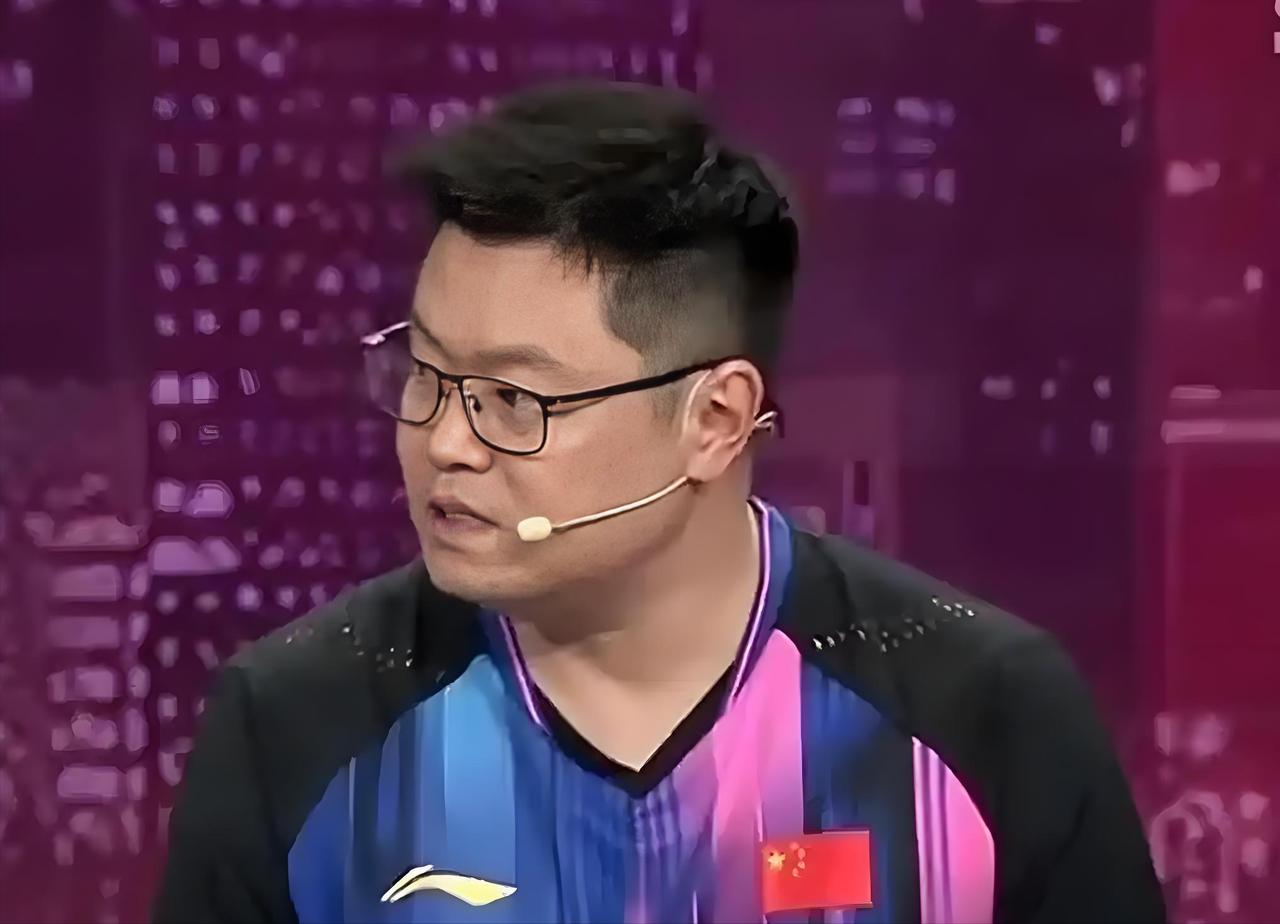 黄友政迎来终极大考，
侯英超直言：
如果还打不出资格赛，恐怕单打的机会越来越少了