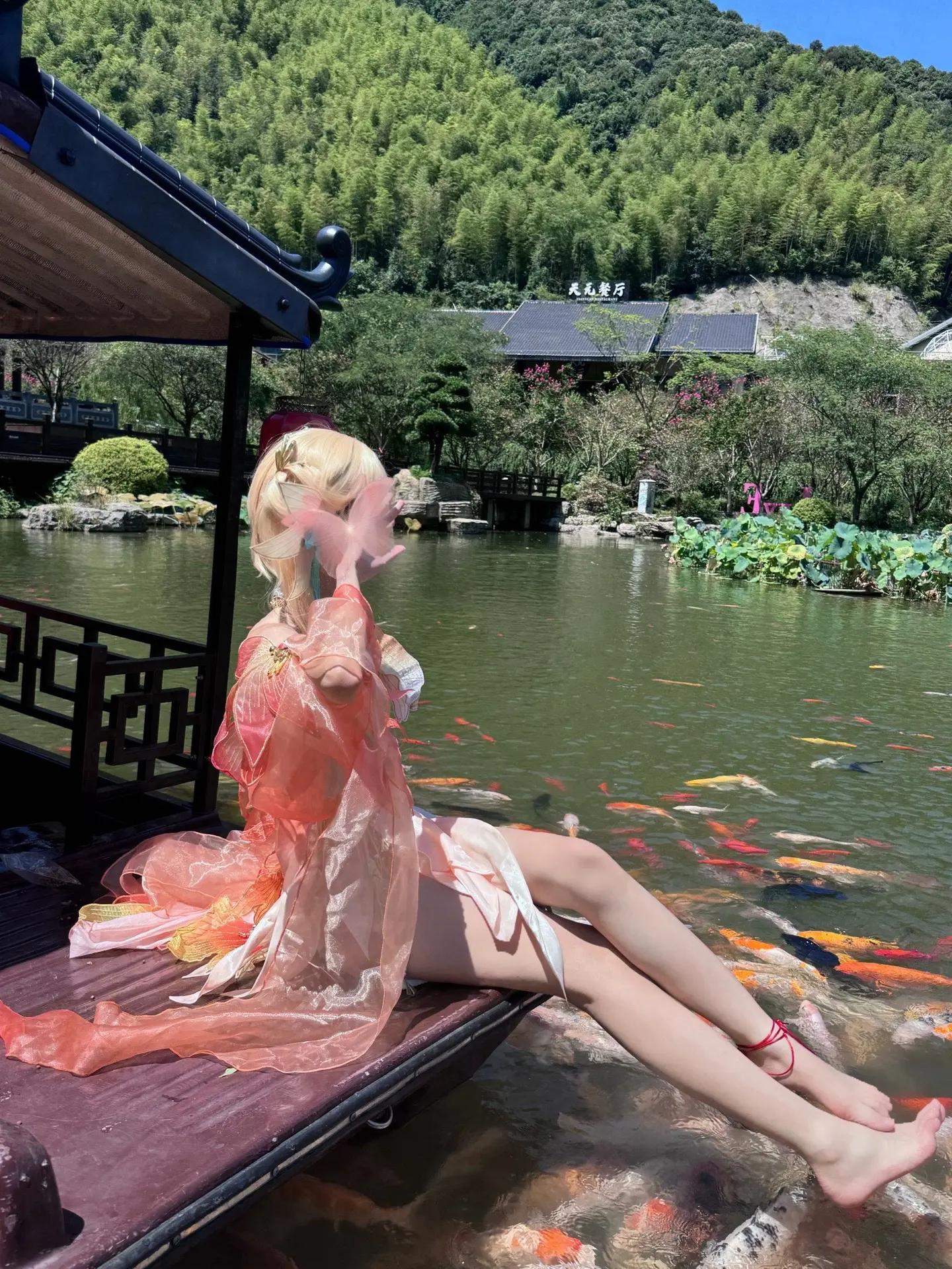 小少爷 你没有一刻是真心的