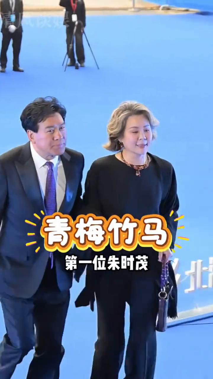 相守一生朱时茂。
曾经发誓绝不离婚的四位男星，如今他们践行誓言了吗？
·第一位朱