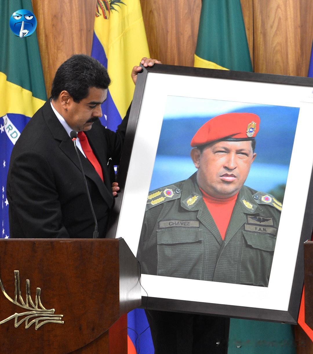 美国特种兵空降委内瑞拉抓马杜罗总共分了3步。第1步用远程导弹摧毁了委内瑞拉的防空