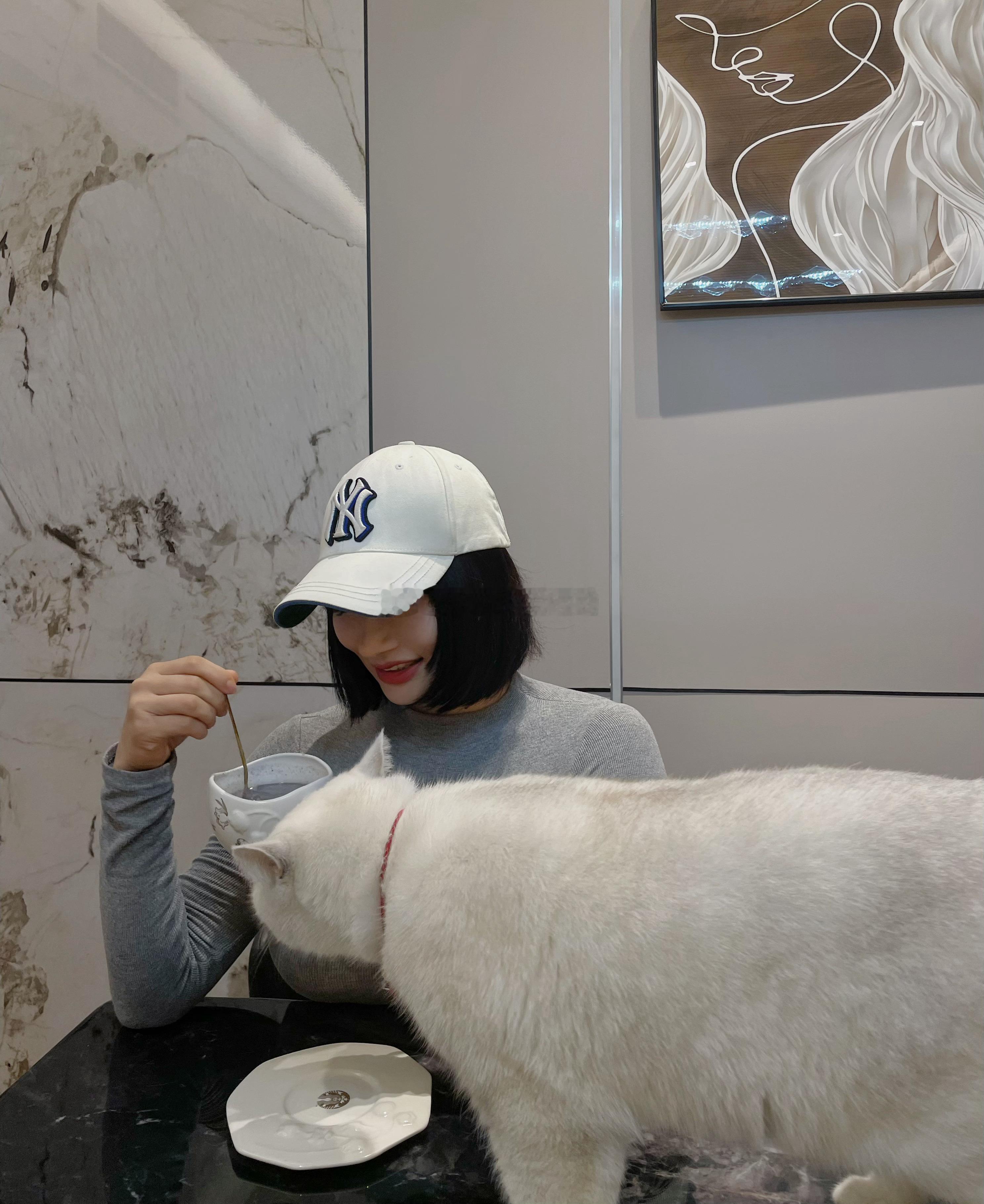 练完喝一杯蛋白餐 ​​​