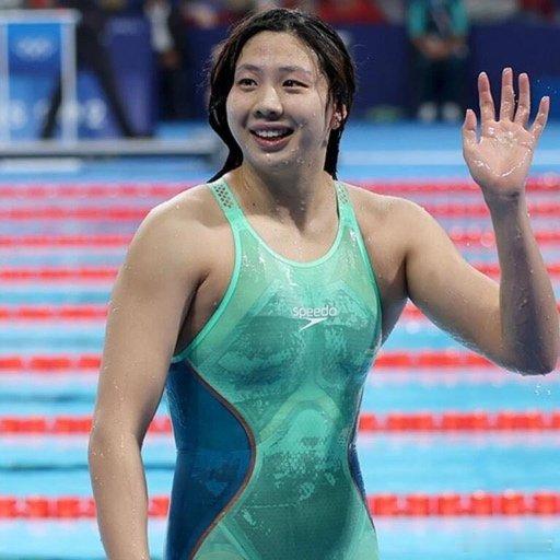 #唐钱婷的泳衣在国外火了#哇，这个真的好看的啊，怪不得都在夸，可以可以，特别显瘦