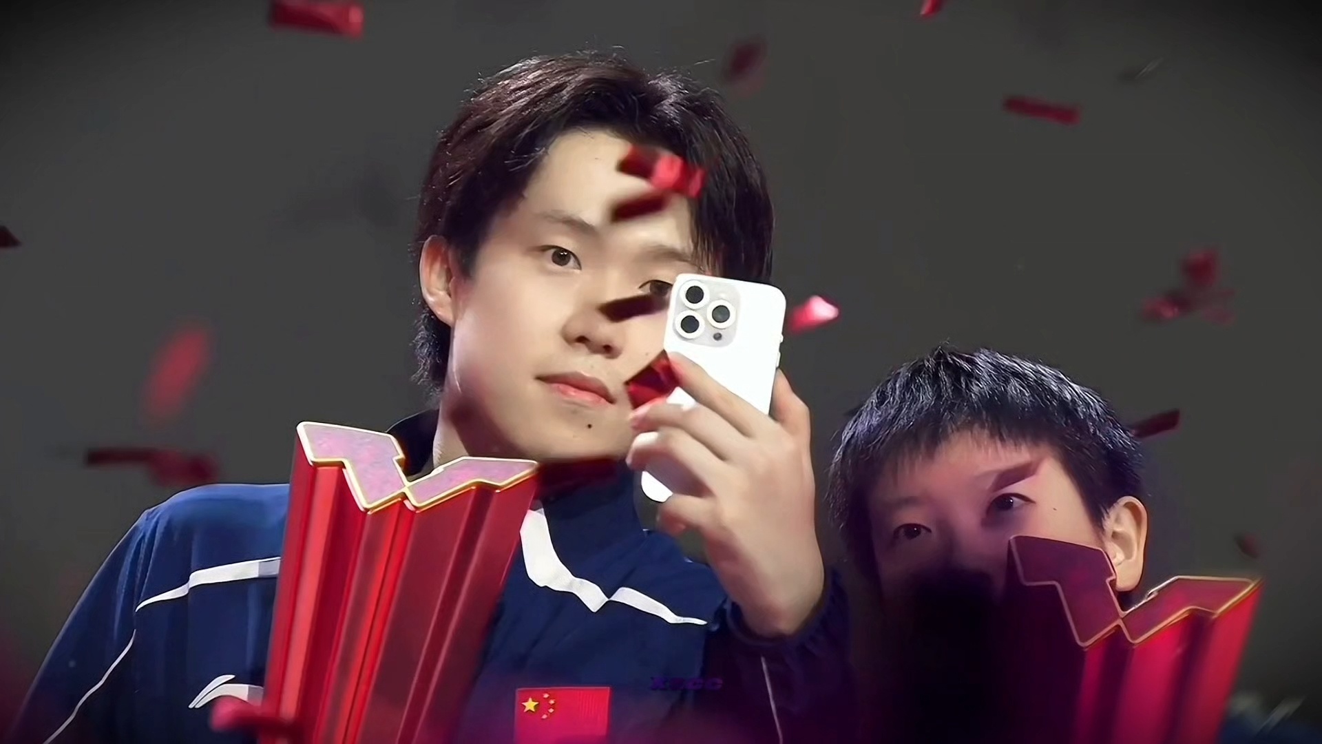 你习惯在左边💞 