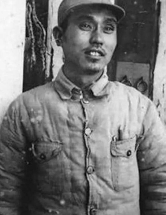 1949年，陈赓在上海见到了小姨子，多年不见，小姨子出落的亭亭玉立，已长成了大美