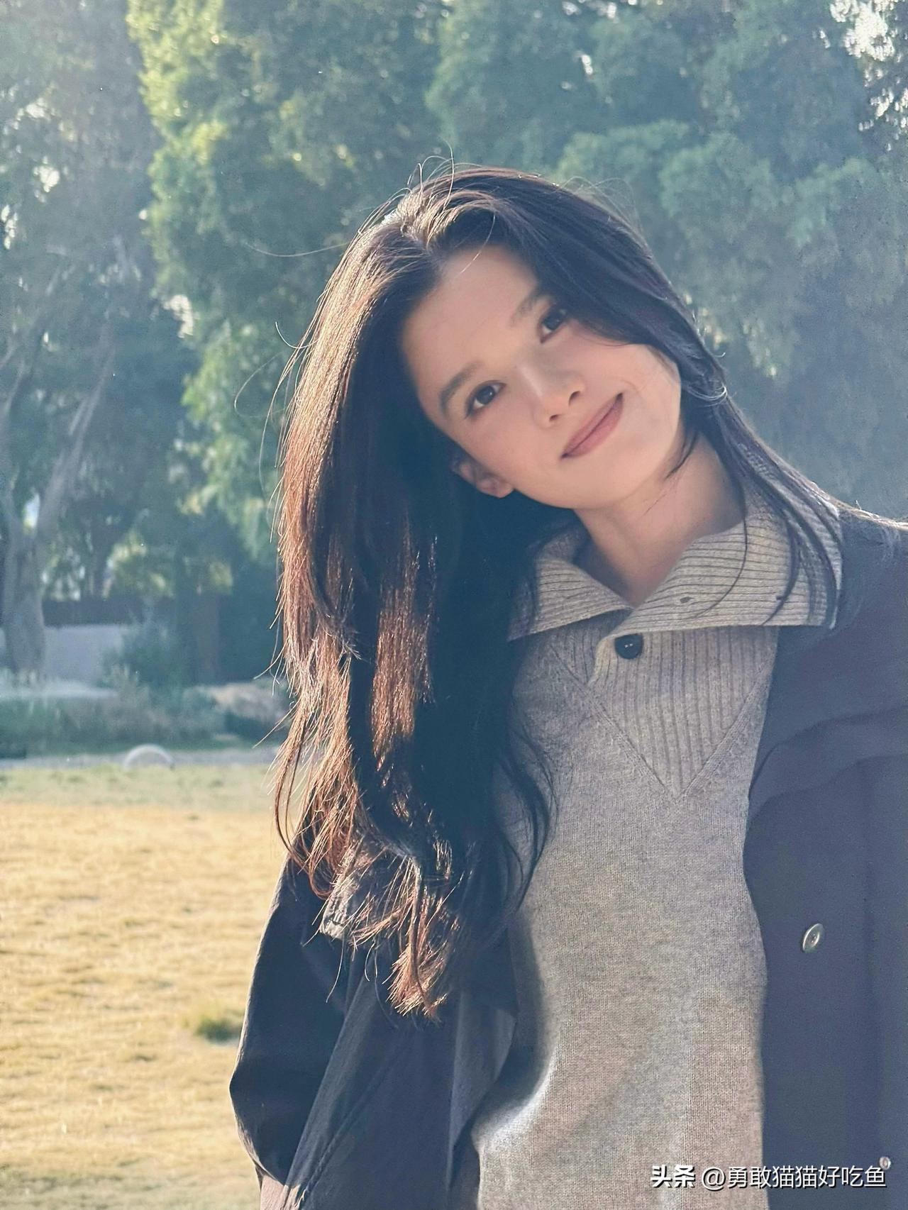 张婧仪分享图片