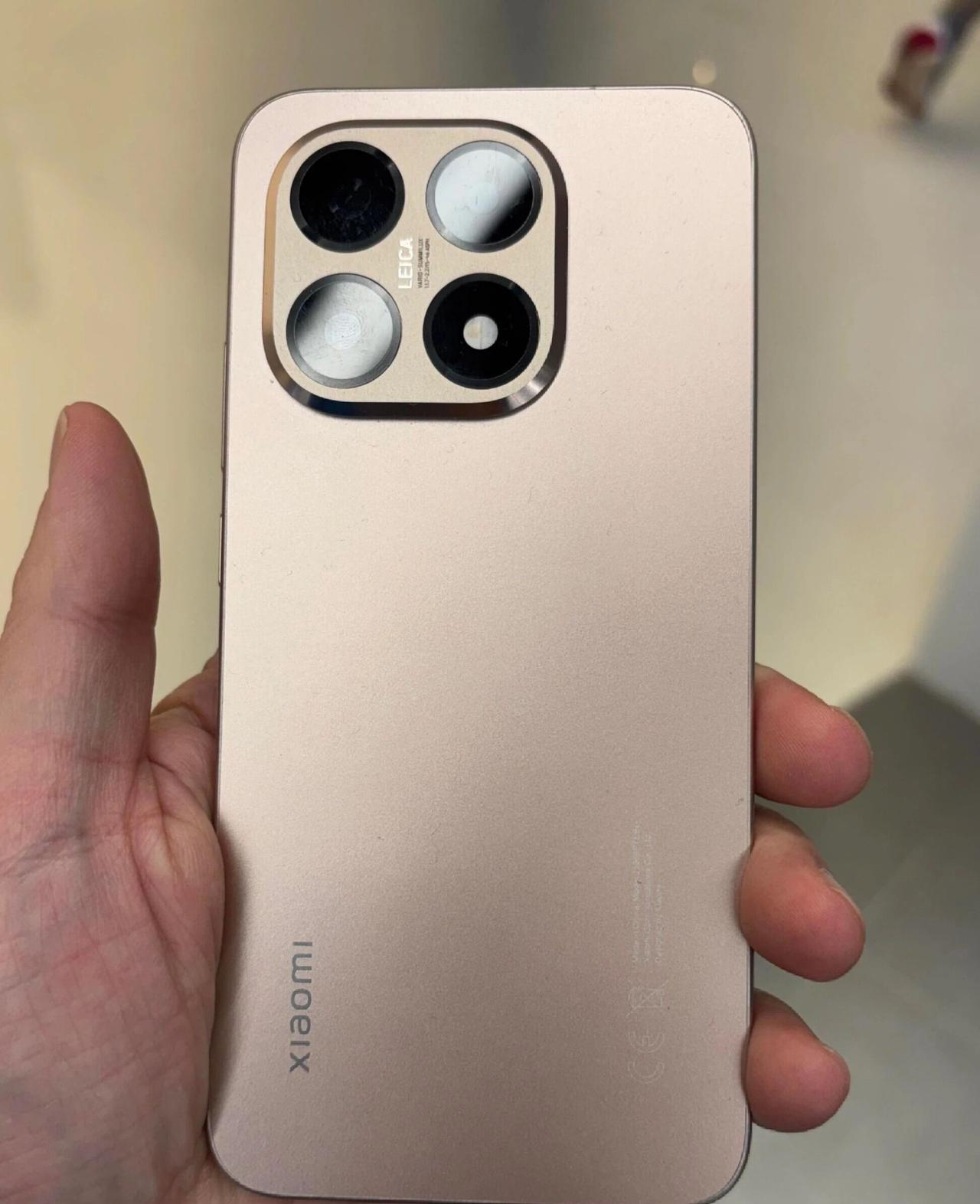 小米15T上手体验，说5个不同的感受① 金色是真的超好看，感觉艳压了粮厂近期30