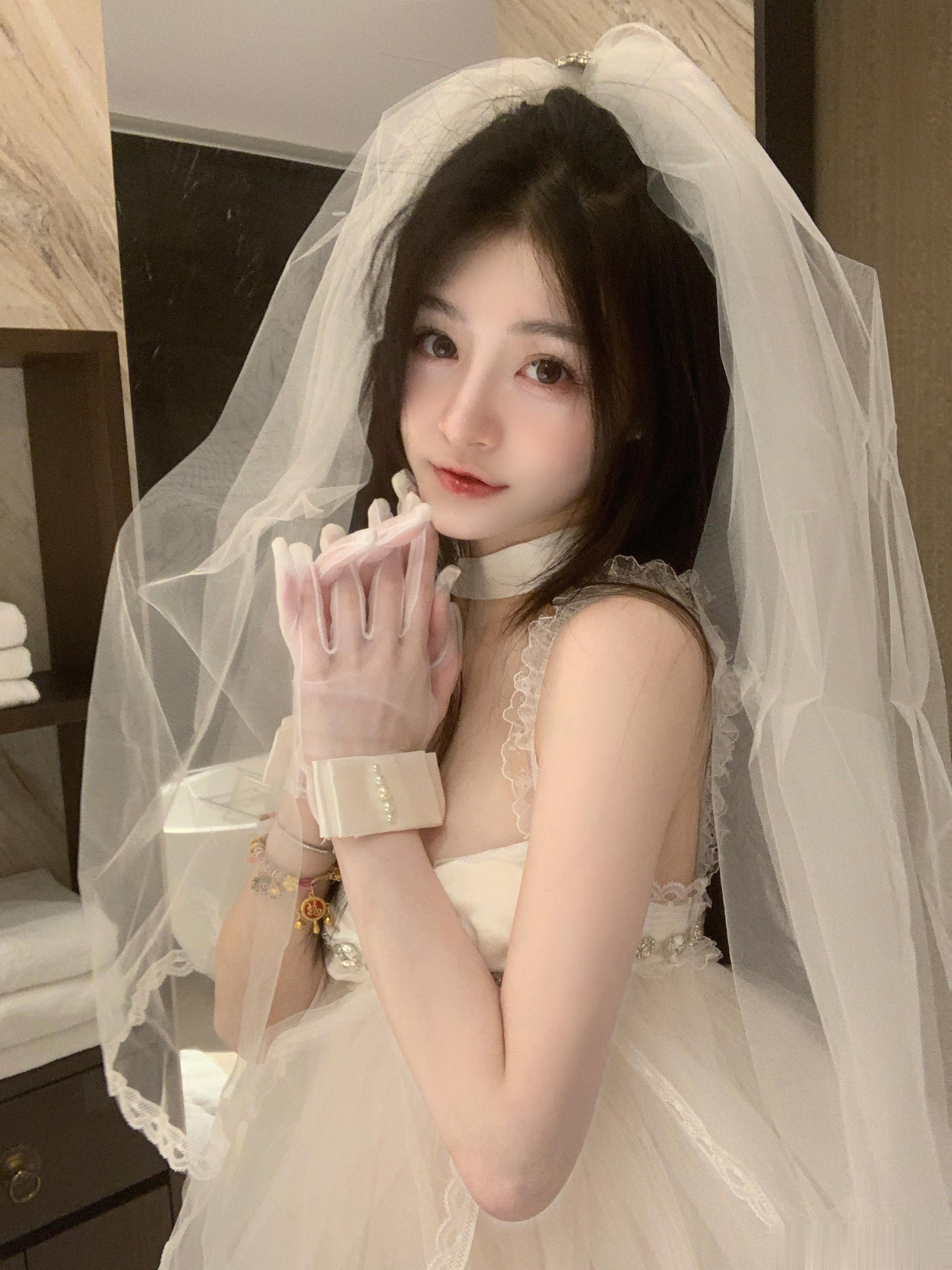 真诚如果开不了花 就让它长满刺 ​​​