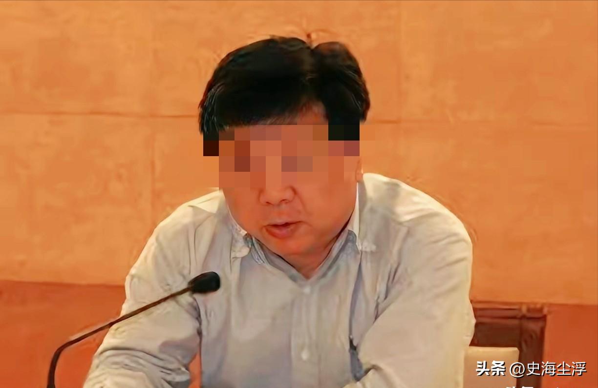 杨有林这回，是彻底栽到头了。
 
7月6日，判决一锤定音：死刑，剥夺政治权利终身