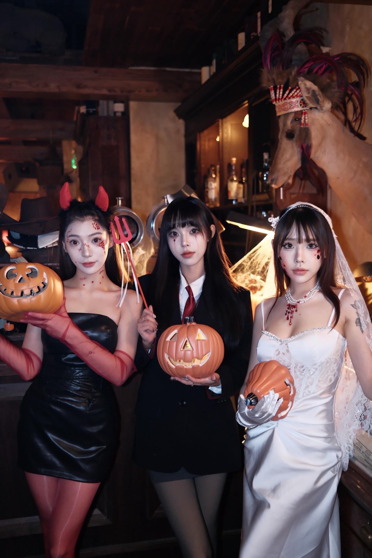 就是单纯想cos了