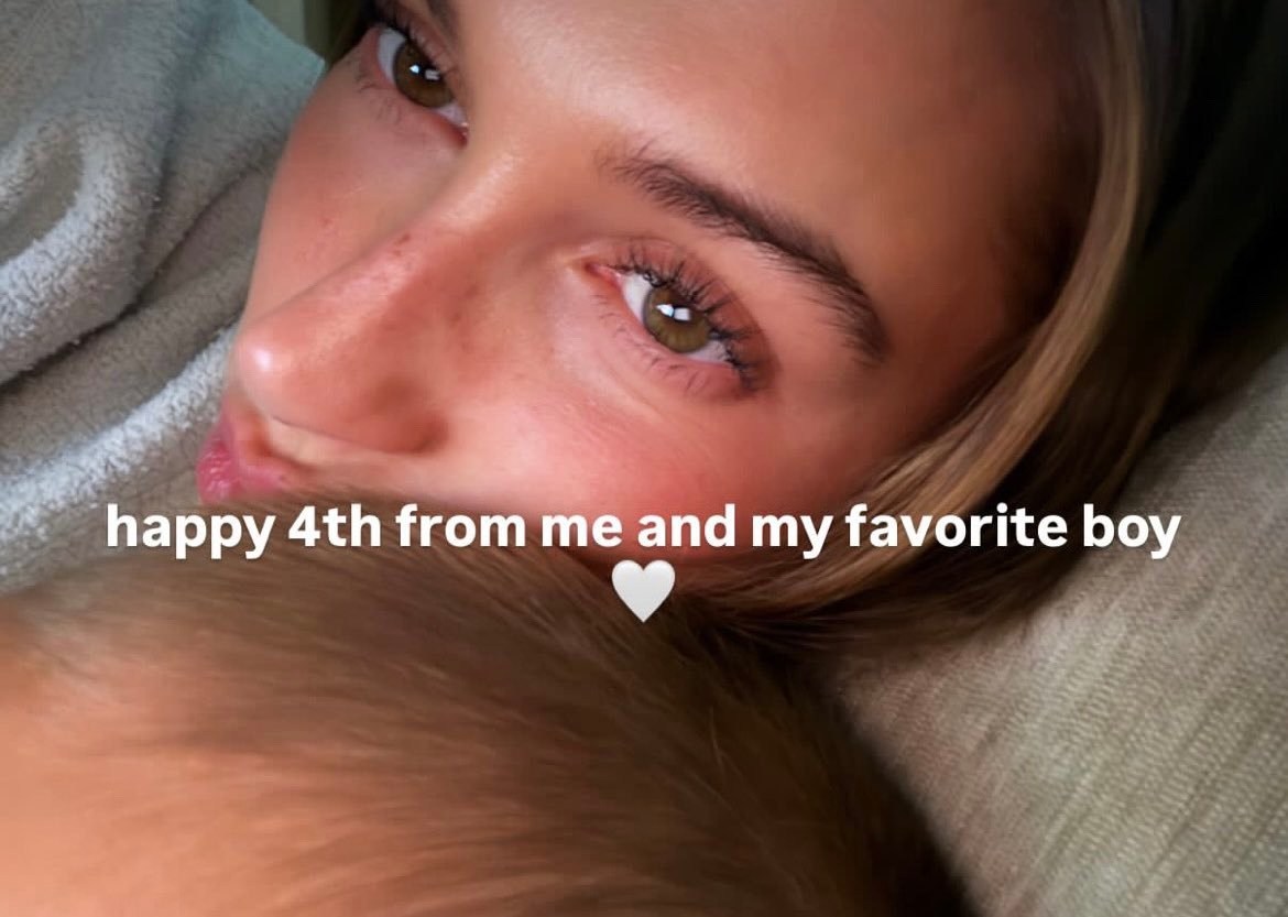 海莉 Hailey Bieber今日快拍更新🇺🇸独立日 