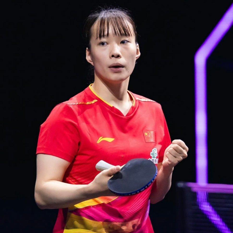 石洵瑶3比2伊藤美诚 WTT横滨冠军赛女单1/8决赛，石洵瑶3-2战胜伊藤美诚，