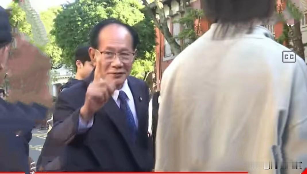 外界猜测的官司在身被国民党停权的无党籍民代的陈长明一度被传让民进党锁定，今天也终
