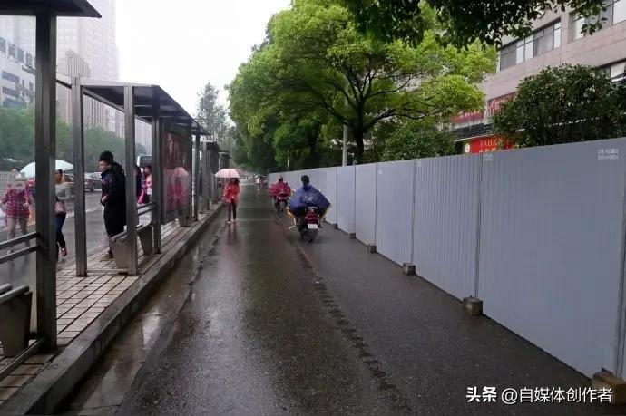 长沙40天连雨？官方实锤谣言！但湖南阴雨还在继续，这些防护要点必看
 
最近长沙