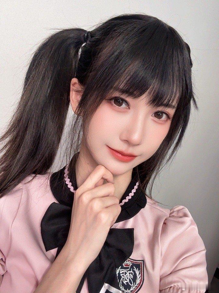 难得的双马尾！ ​​​