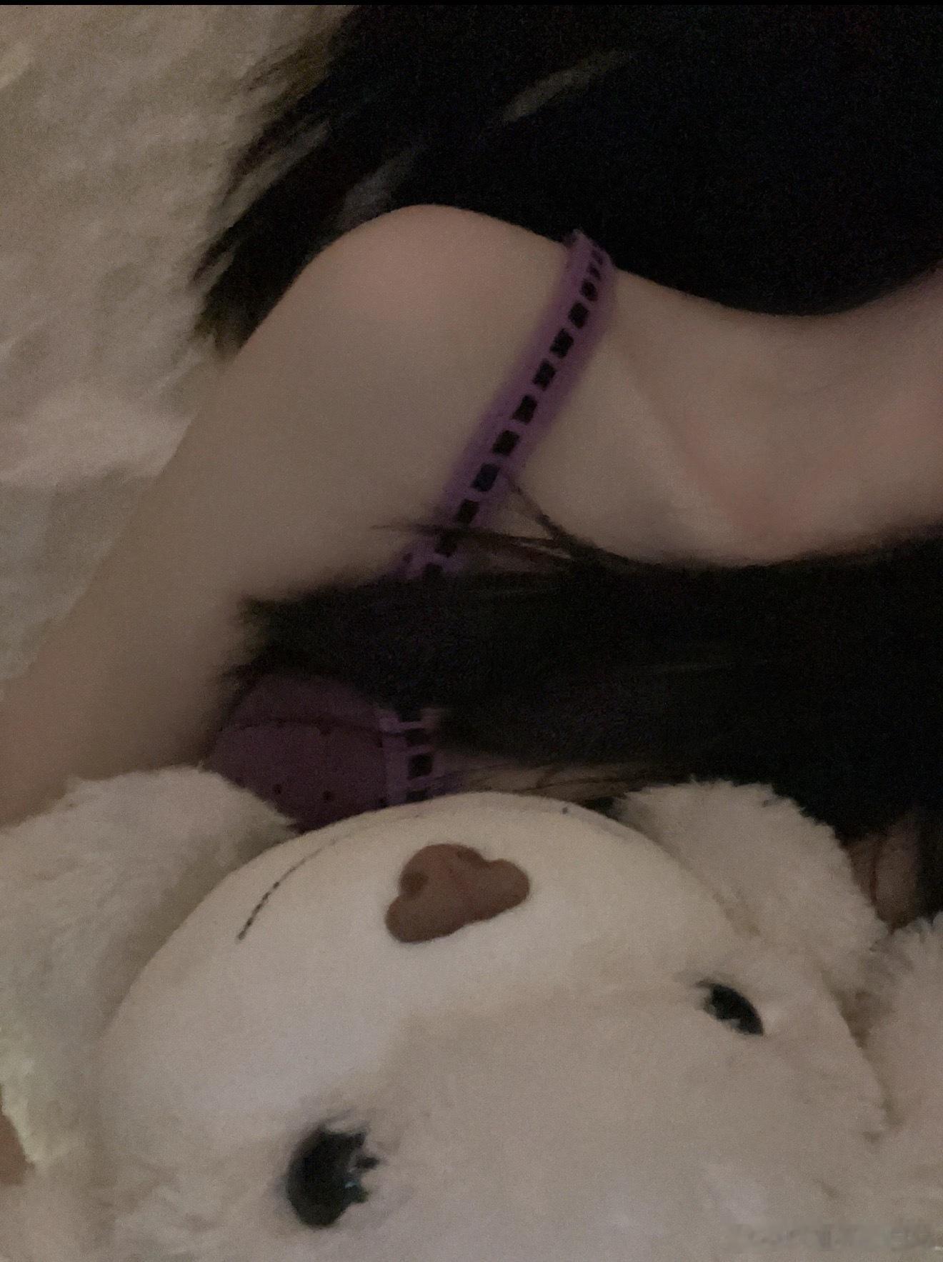 一天的交易收官，欣姐陪大家收尾今天的行情。指数再破新高，主线逻辑清晰，越是牛市行