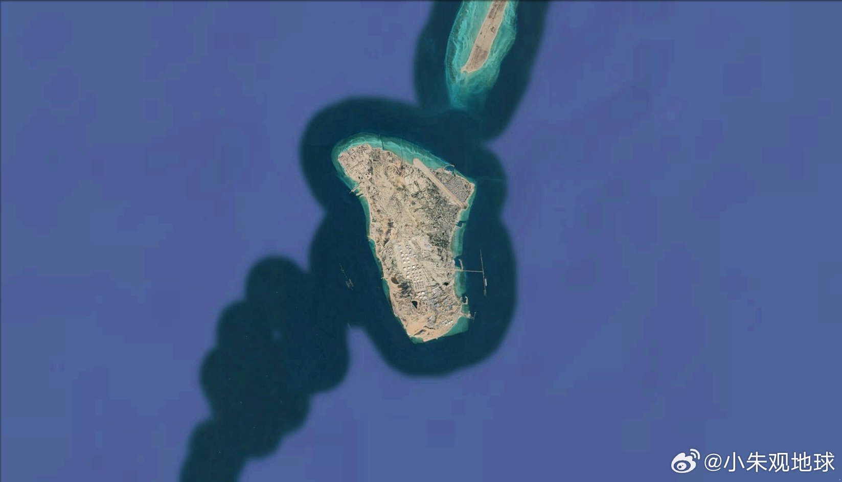 特朗普宣布对伊朗哈尔克岛发动空袭 美国总统特朗普刚宣布，对哈尔克岛实施了“中东历