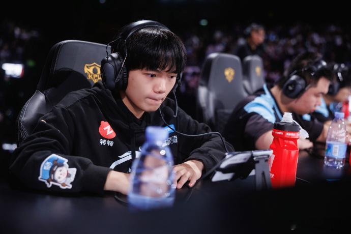 心疼清清 每次回看都忍不住鼻酸，赛后独自自责的样子真的太让人心疼了，你已经拼尽全