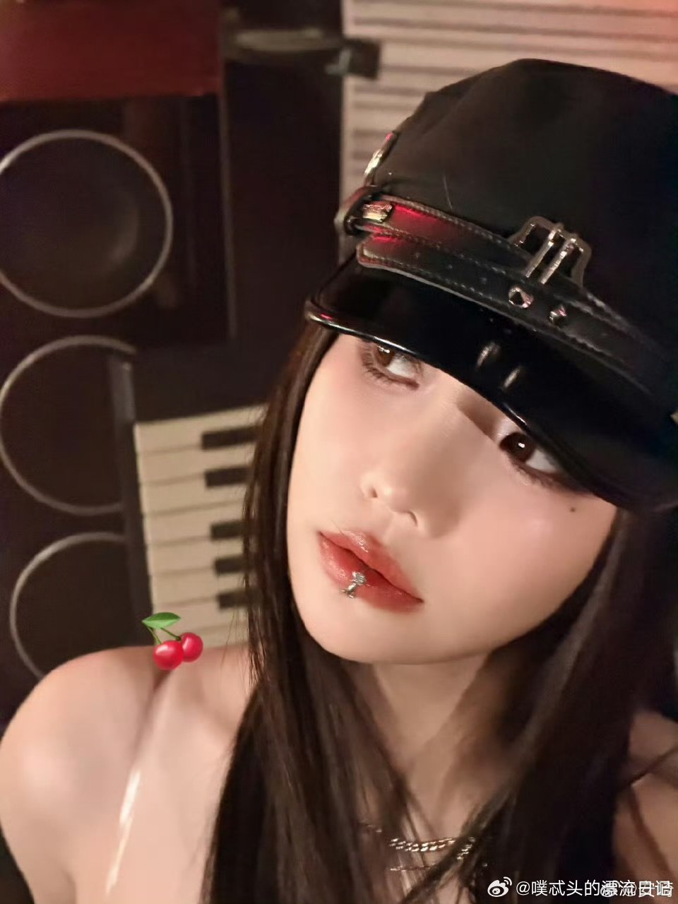 安崎选人乘风2026太喜欢安崎选人时的状态，自信又谦逊，尊重每一位姐姐，展现出的