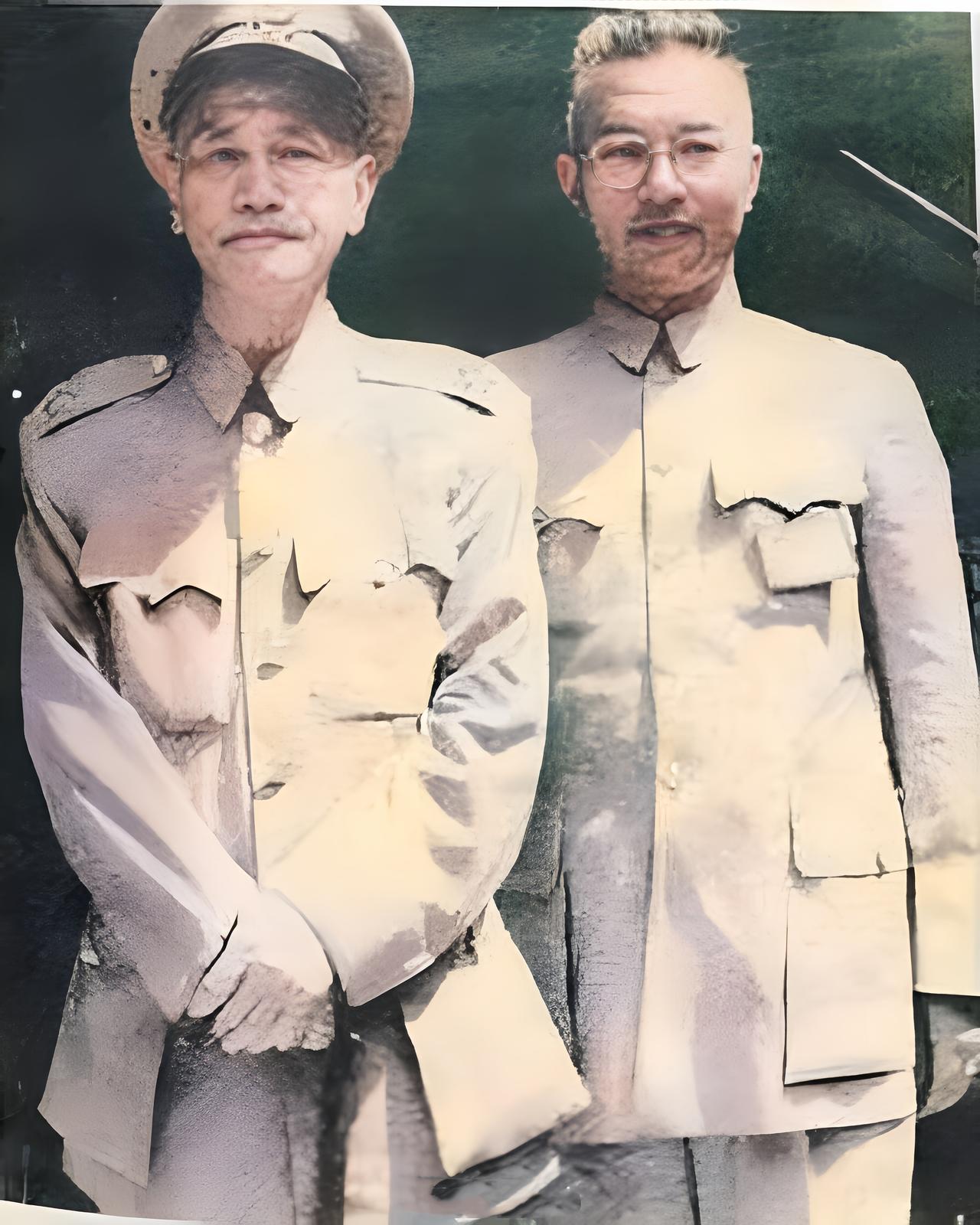 这是蒋中正与军统电讯系统奠基人魏大铭在一起。众所周知，戴雨农是蒋中正的灵魂，而魏