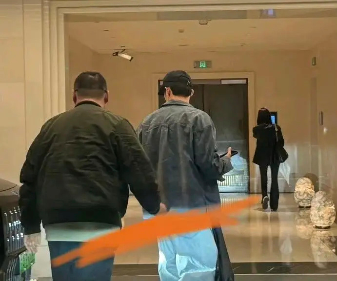 黄景瑜是有新女友了吗？ 