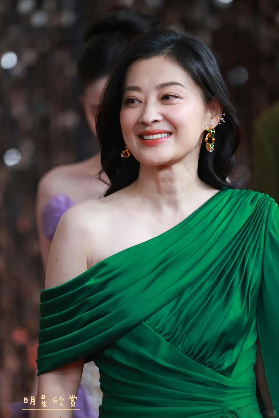 媒梅婷最讨厌的演员大曝光！

《王牌对王牌》中，当梅婷被问到最讨厌演员的三种行为