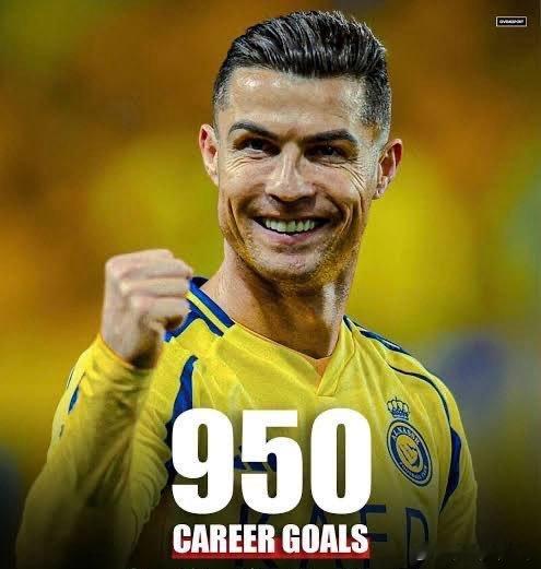 471名球员参加过世界杯，现在请告诉我，有多少球员打进了超过950个球？梅西有2