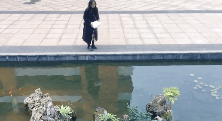 图一：终于知道，天宫里面的仙气飘飘是怎么制作出来的了。
图二：开锁师傅说了，我就