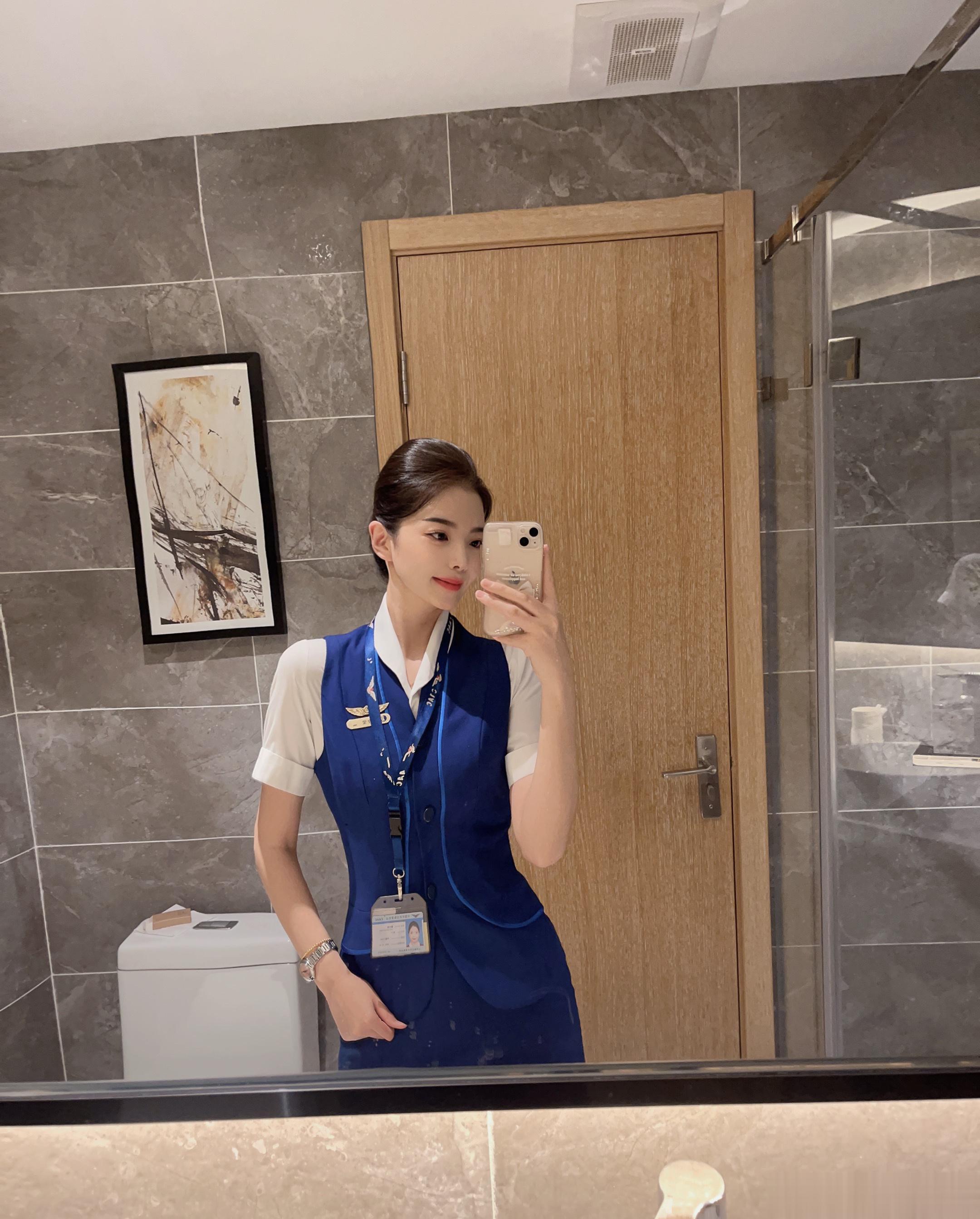 谁家好人大早上起来喝辣椒，但是好好吃呀[赢牛奶]  ​​​