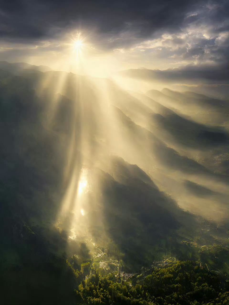 今天的你很幸运 无论写下什么都能梦想成真 