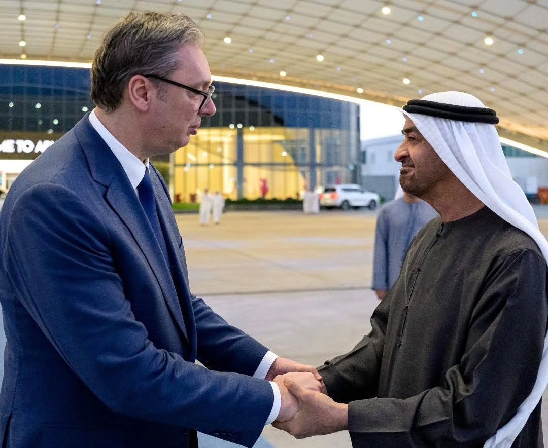 据今日俄罗斯RT报道，塞尔维亚总统突访阿联酋，与阿联酋总统举行会晤，并谴责伊朗对