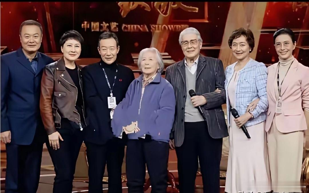 7位《渴望》里主要演员，如今能认得出5个的，承认你是影迷中的佼佼者！这是《渴望》