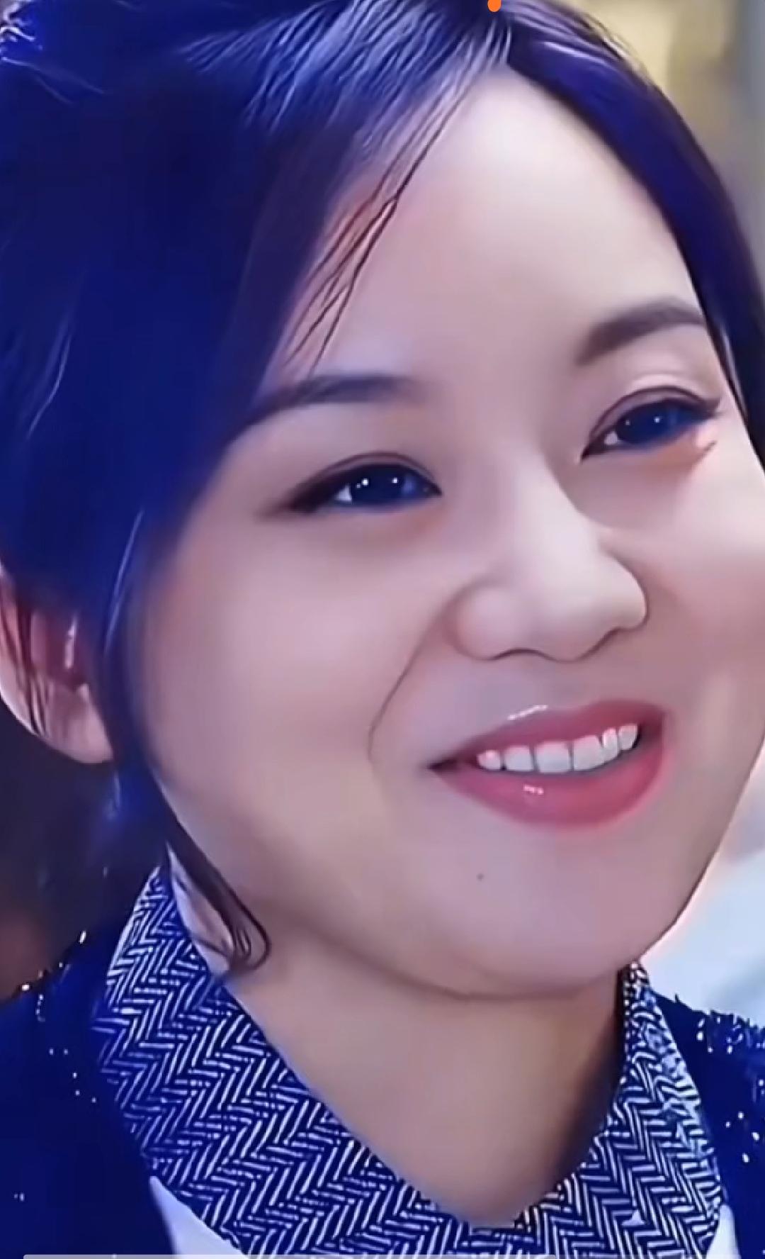 闫妮，这位来自陕西西安的影视美女，就像一颗璀璨的星星，在影视界散发着独特的光芒。