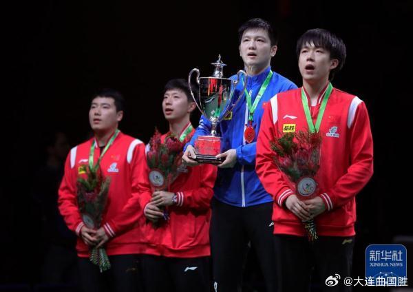 《精彩一转》与在我这与在他们那不一样不一样啊！🏓德班世乒赛颁奖名画，樊振东 不