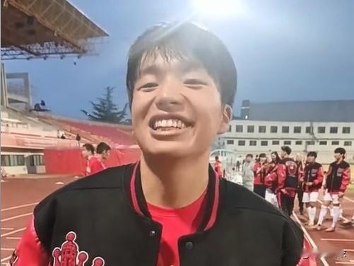 中超绯闻转会---李镇全…在池忠国、张源相继离开之后国安看上了重庆铜梁龙的主力中