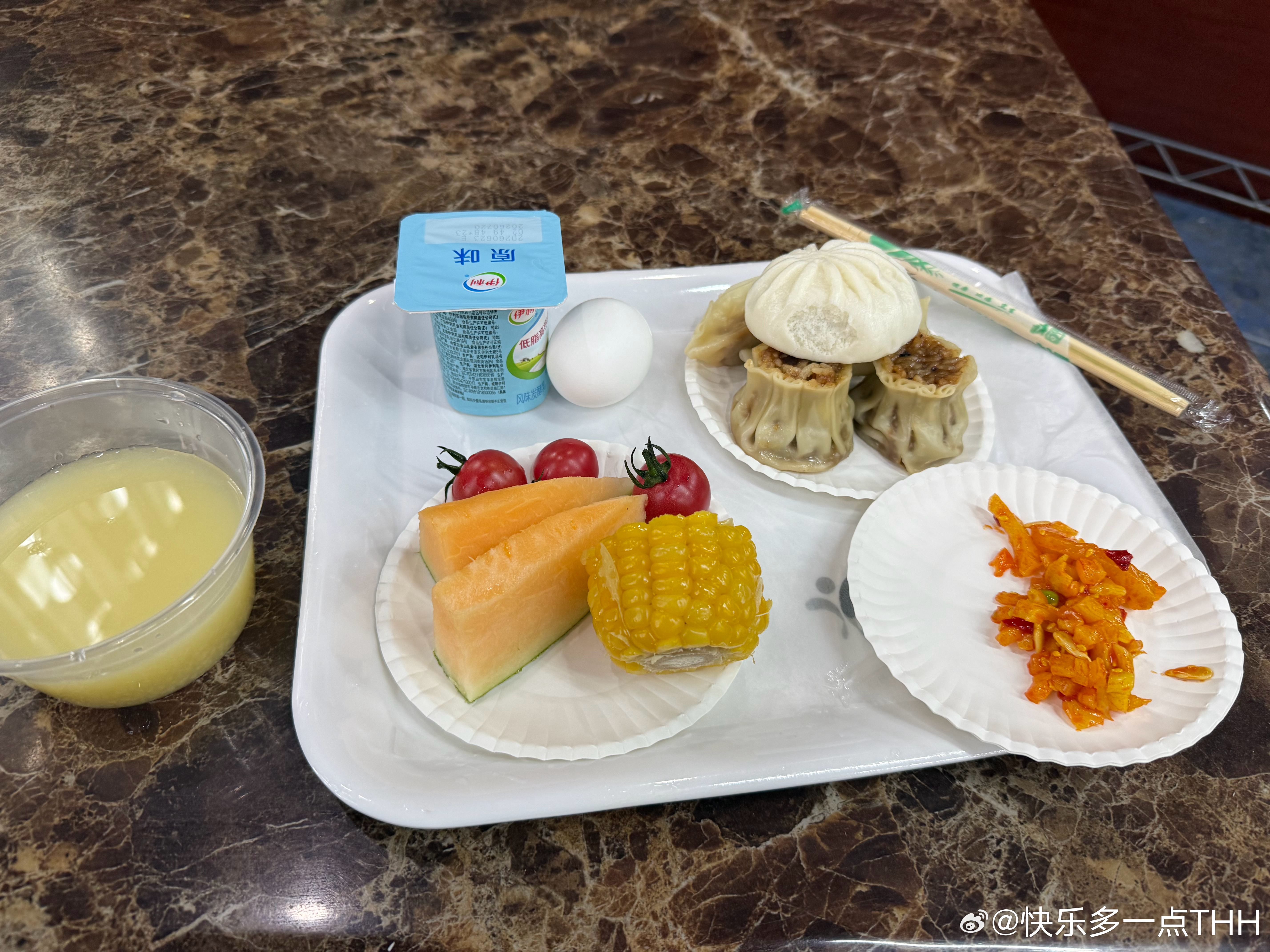 吃太多了这一上午 