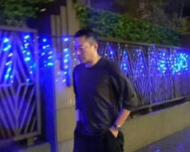 情绪不稳定正好说明汪小菲他是个重感情的人
 
。情绪不稳定咋了？情绪不稳定也有错