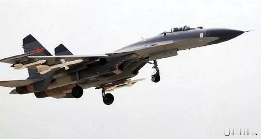 2010年代之前的解放军空军
从当年的机型来看，大体上以歼10A、歼11A，以及