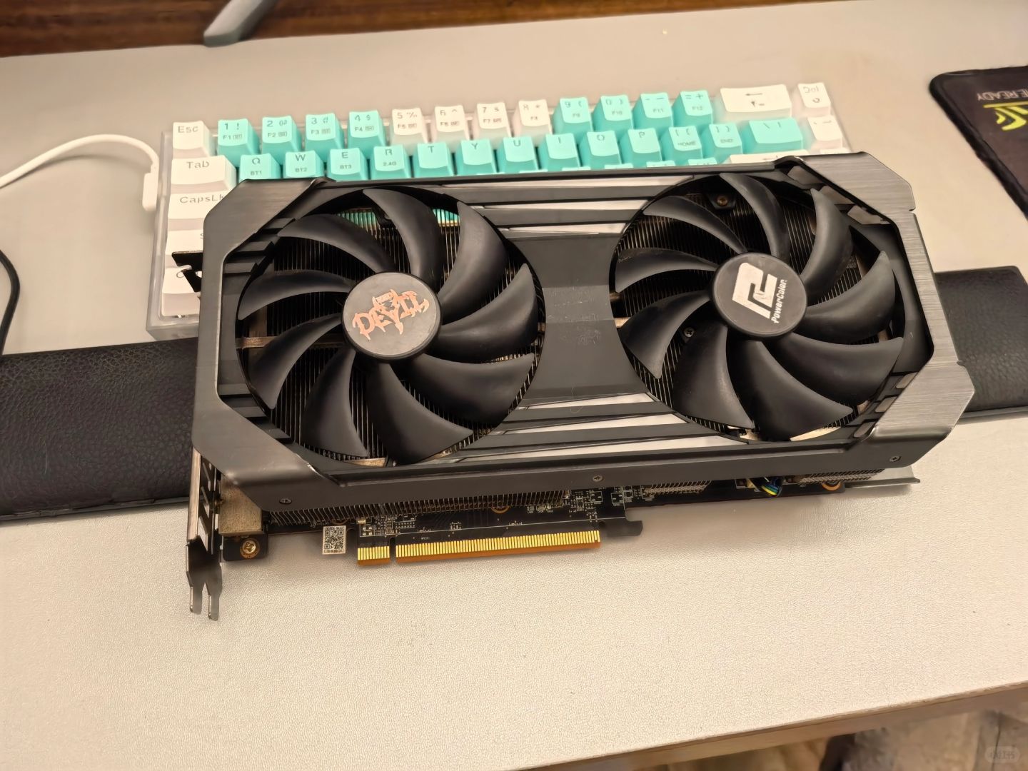 矿的amd6600xt憾讯，回家试几天