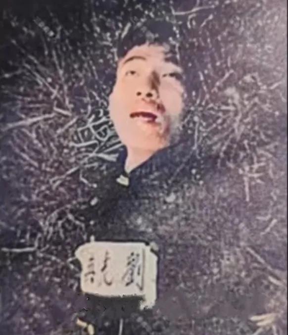 火爆《沉默的荣耀》让我们知道了多少位在台湾的战线上而牺牲的隐秘英雄！真让人泪奔！