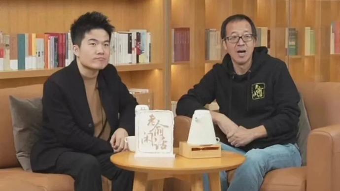 俞敏洪刚自嘲完东方甄选做得乱七八糟，董宇辉紧接着又坦言自己非常抗拒卖东西。他们似