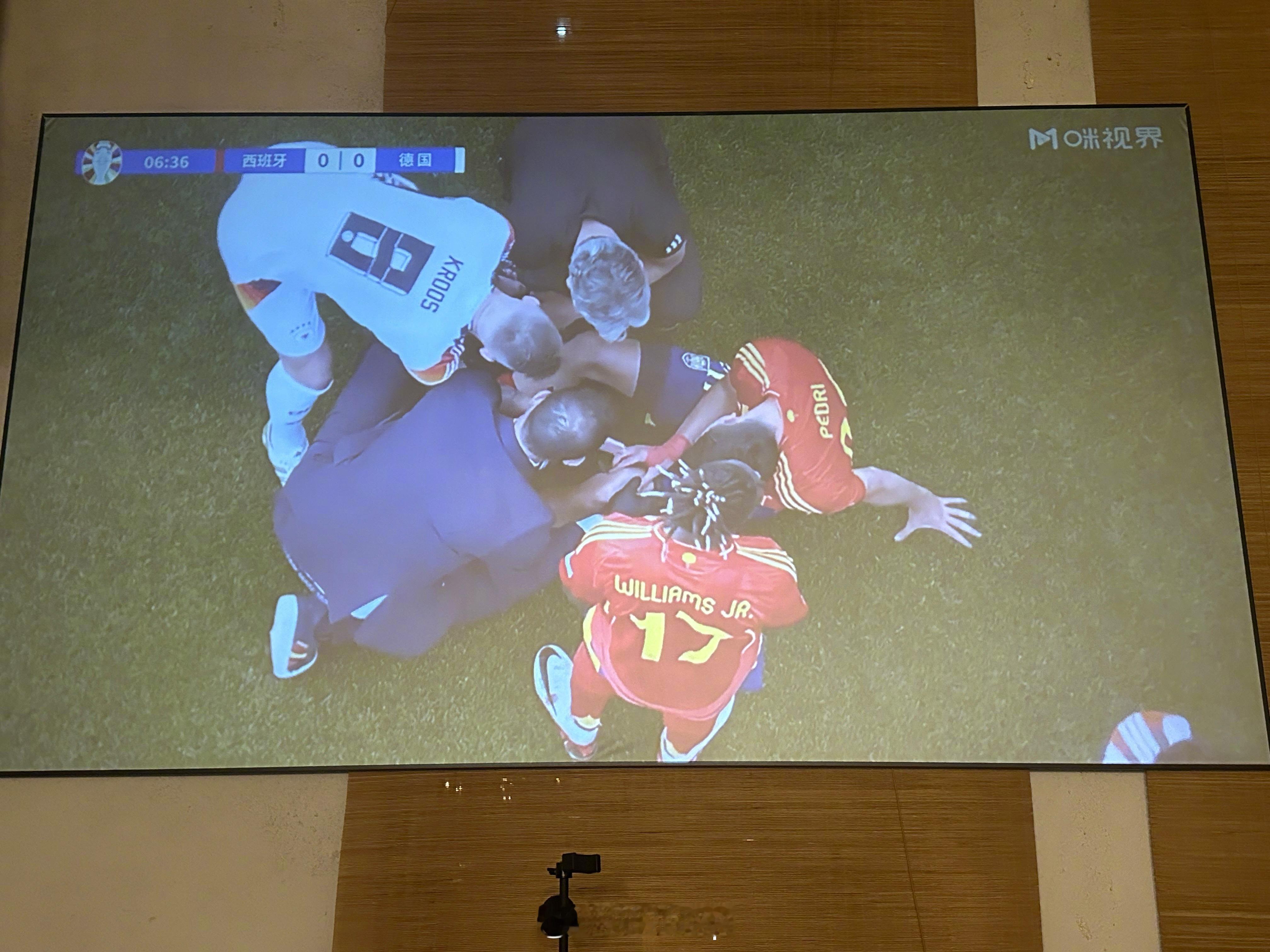 今天不眠夜了，#欧洲杯# 两场焦点战 ​​​