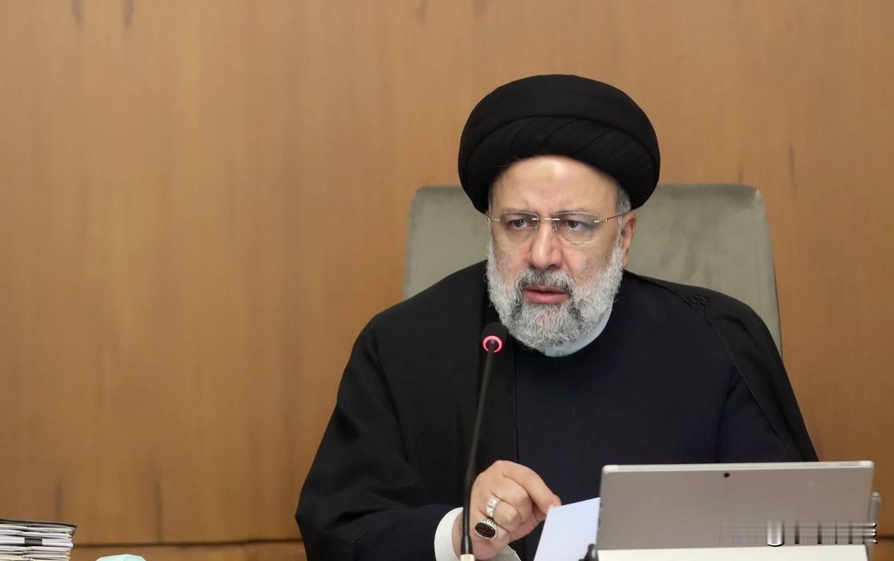 我们的选择题来了
现如今伊朗局势已经有了失控的风险，伊朗武装力量应对不力，那么我