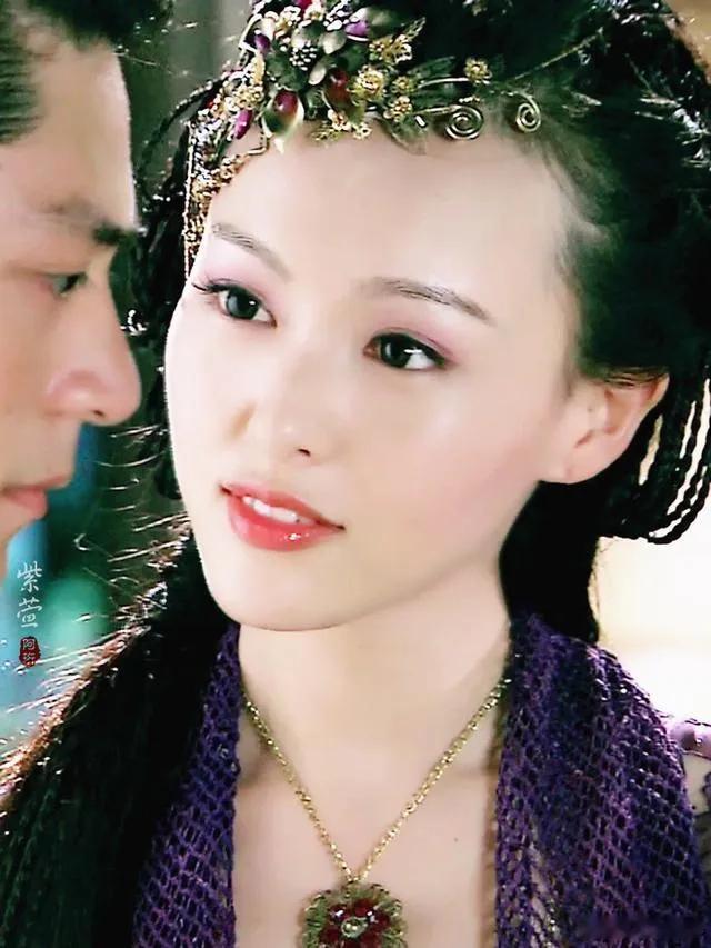 唐嫣资助女孩聊天记录曝光一直都挺喜欢的明星，一直都是人跟名字对不上，但是她的剧都