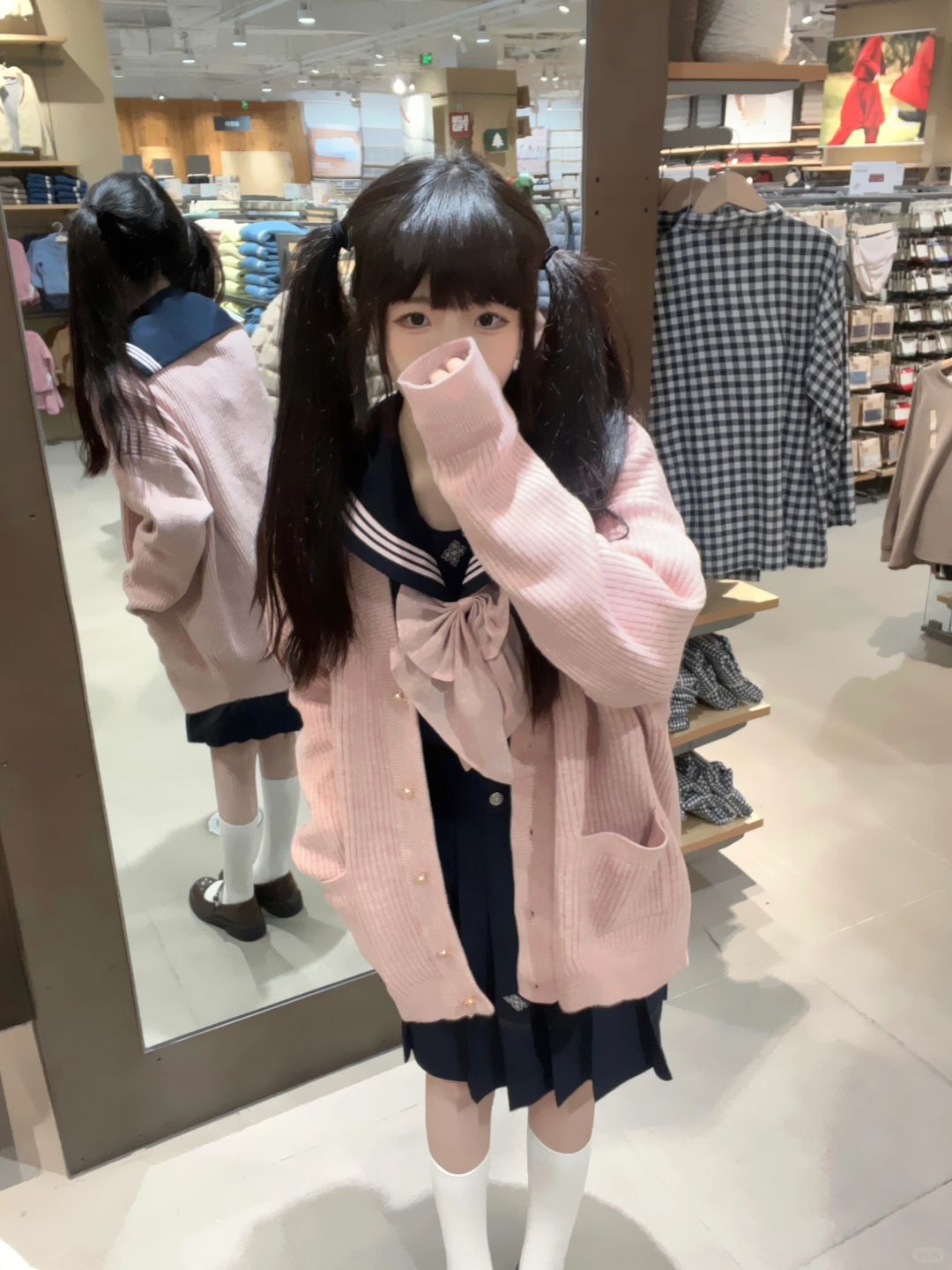 ✩*:.⸝⸝>o<⸝⸝.:*✩