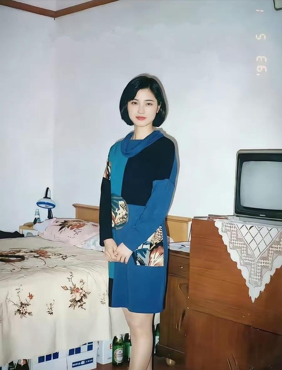 33年前青岛，新婚燕尔时的新娘