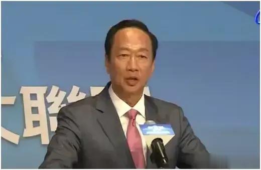 从郭台铭宣布独立参选台湾地区领导人不难看出，台湾地区就是一个字——乱。

实际上