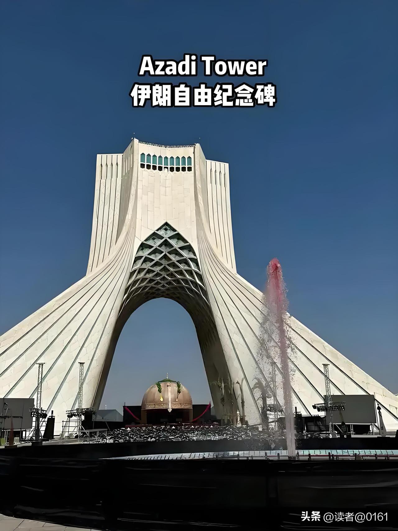 “小哈梅内伊”通常指穆杰塔巴·哈梅内伊，他是伊朗已故最高领袖阿里·哈梅内伊的次子